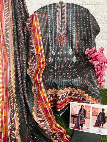 BLACK PRINTED LAWN SUIT