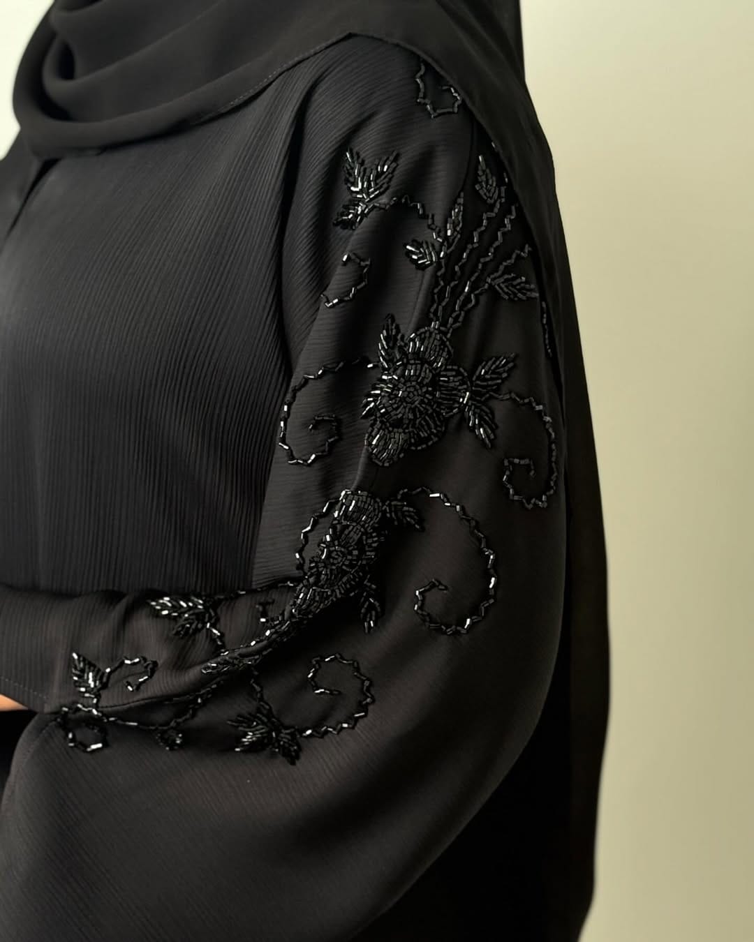 SHULA HANDWORK ABAYA