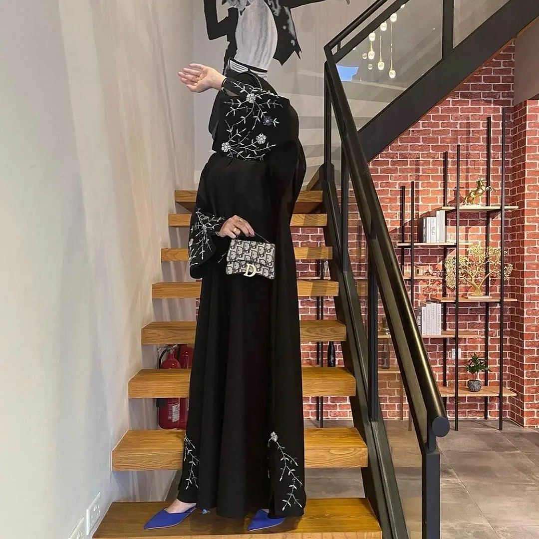 BISMA HANDWORK ABAYA