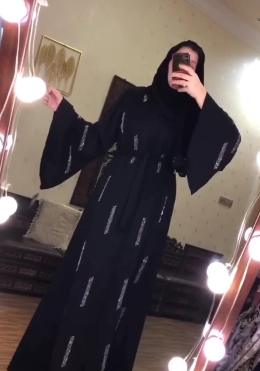 BLACK STONEWORK ABAYA