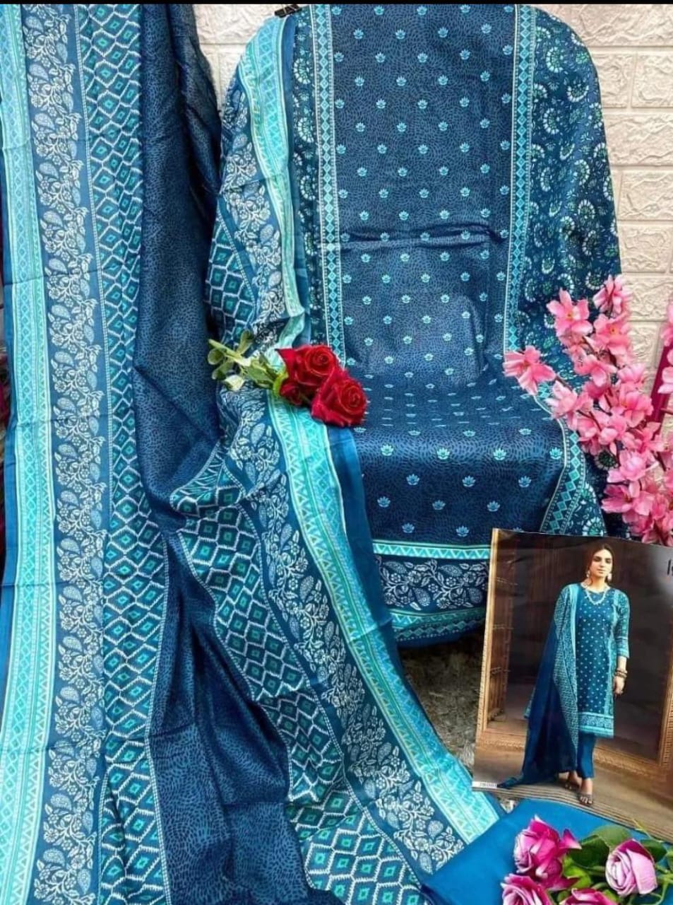BLUE PRINTED LAWN SUIT