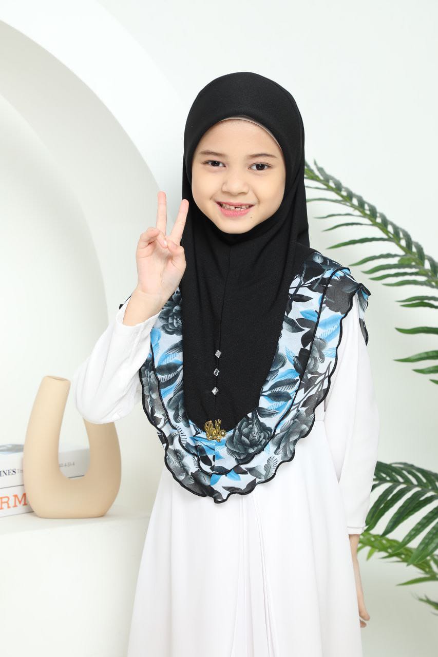 EMILIA KIDS SCARF - BLACK