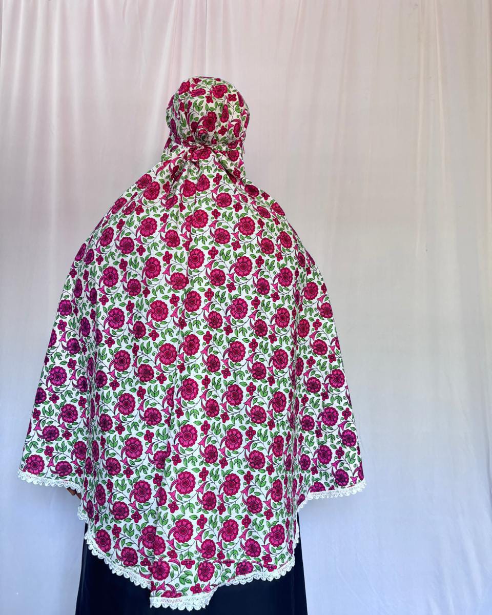 WHITE AND PINK NAMAZ MAKHNA