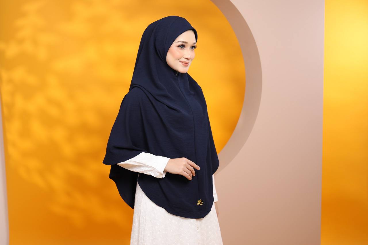 NAVY HAFSA SCARF