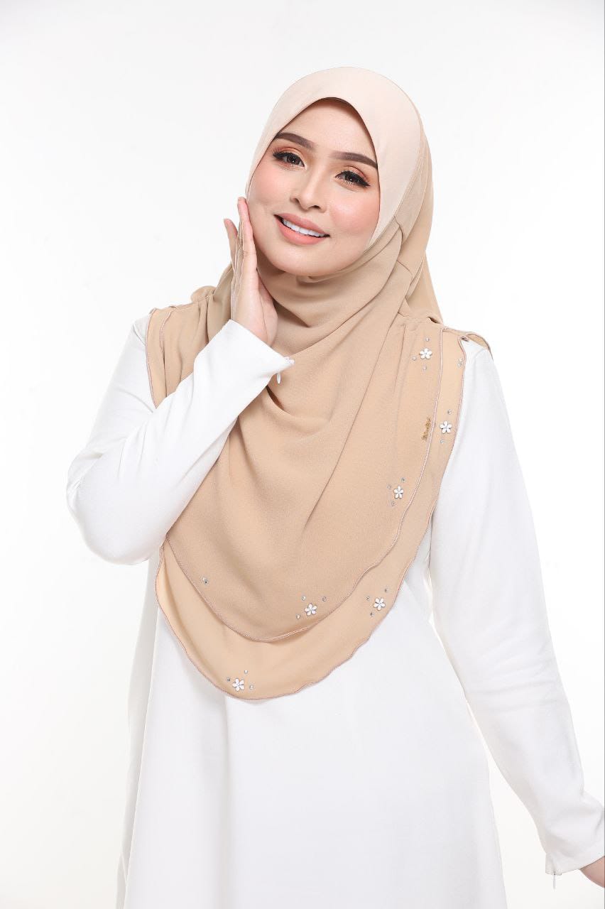 CREAM MAISHA SCARF