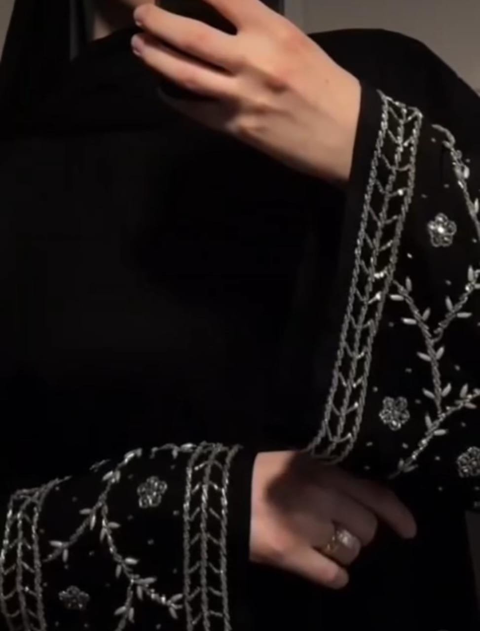 ELINA HANDWORK ABAYA