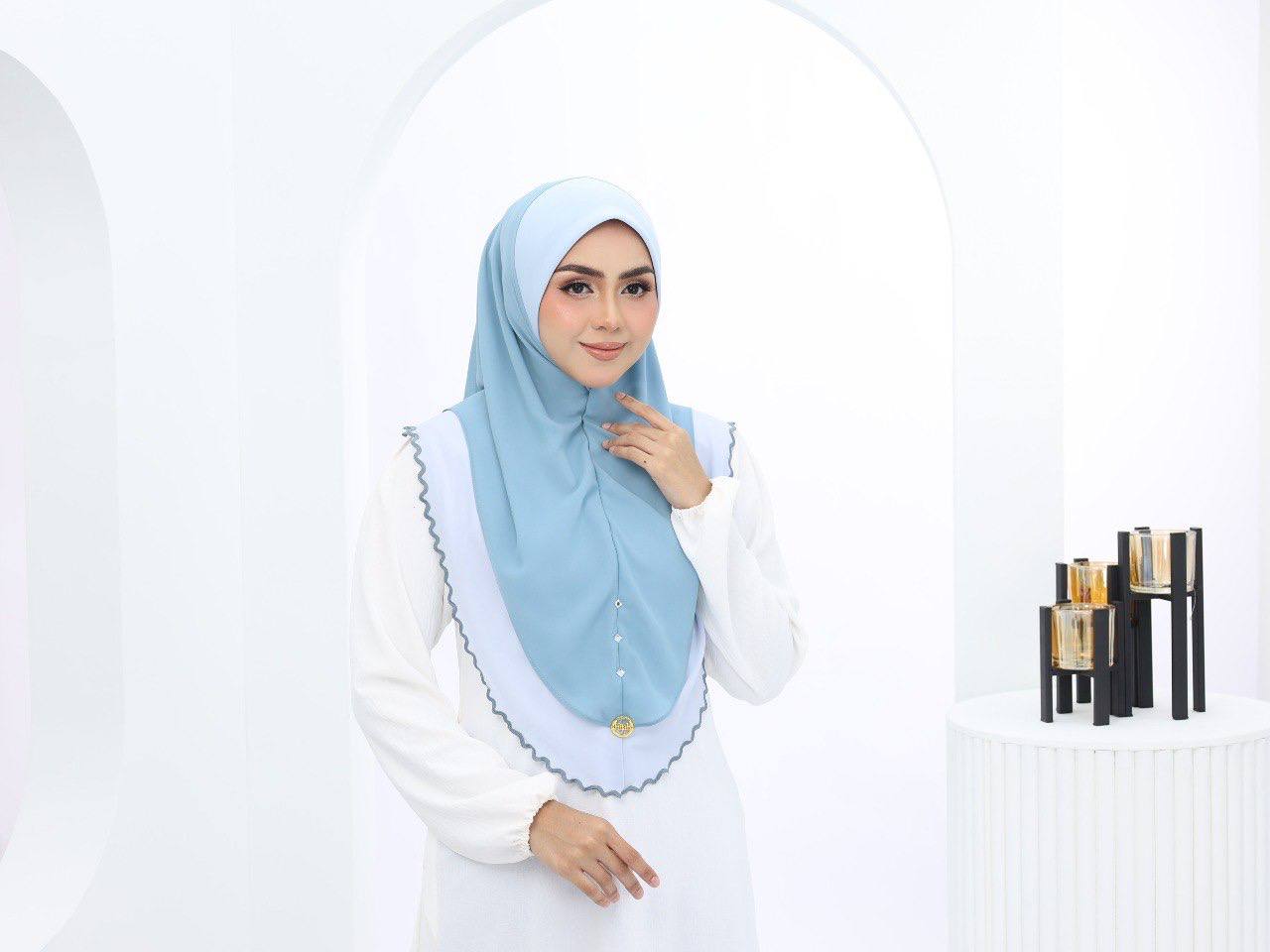 SKY CELINA SCARF