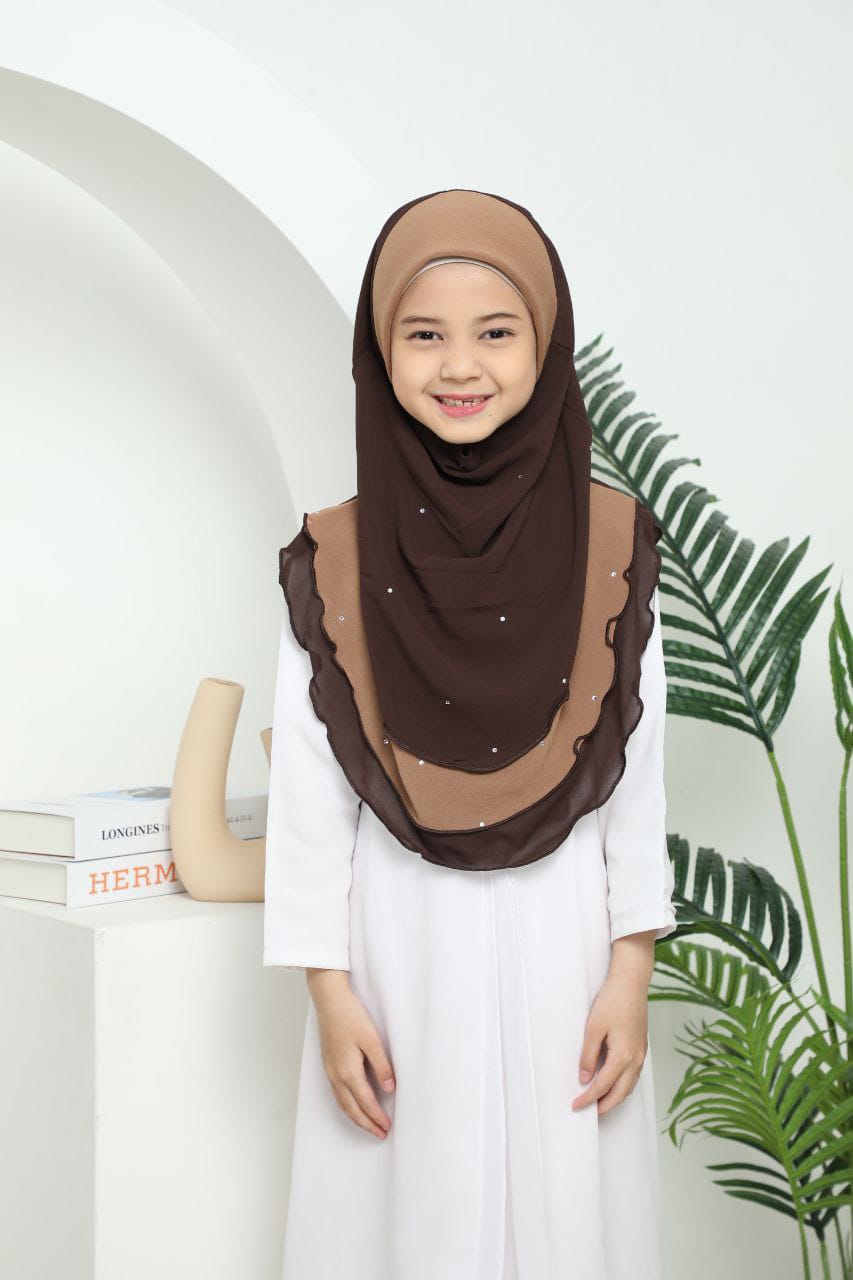 BROWN MAHNOOR KIDS SCARF