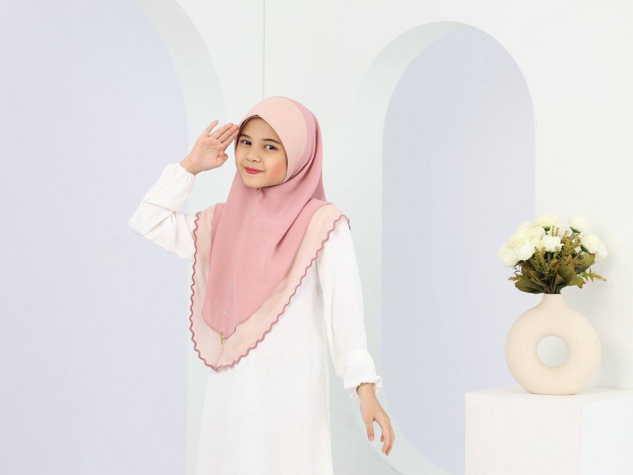 PINK CELINA KIDS SCARF