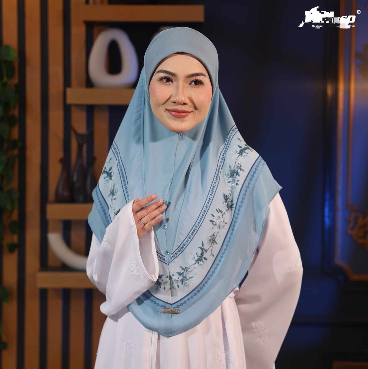 SKY NORA ADULT SCARF