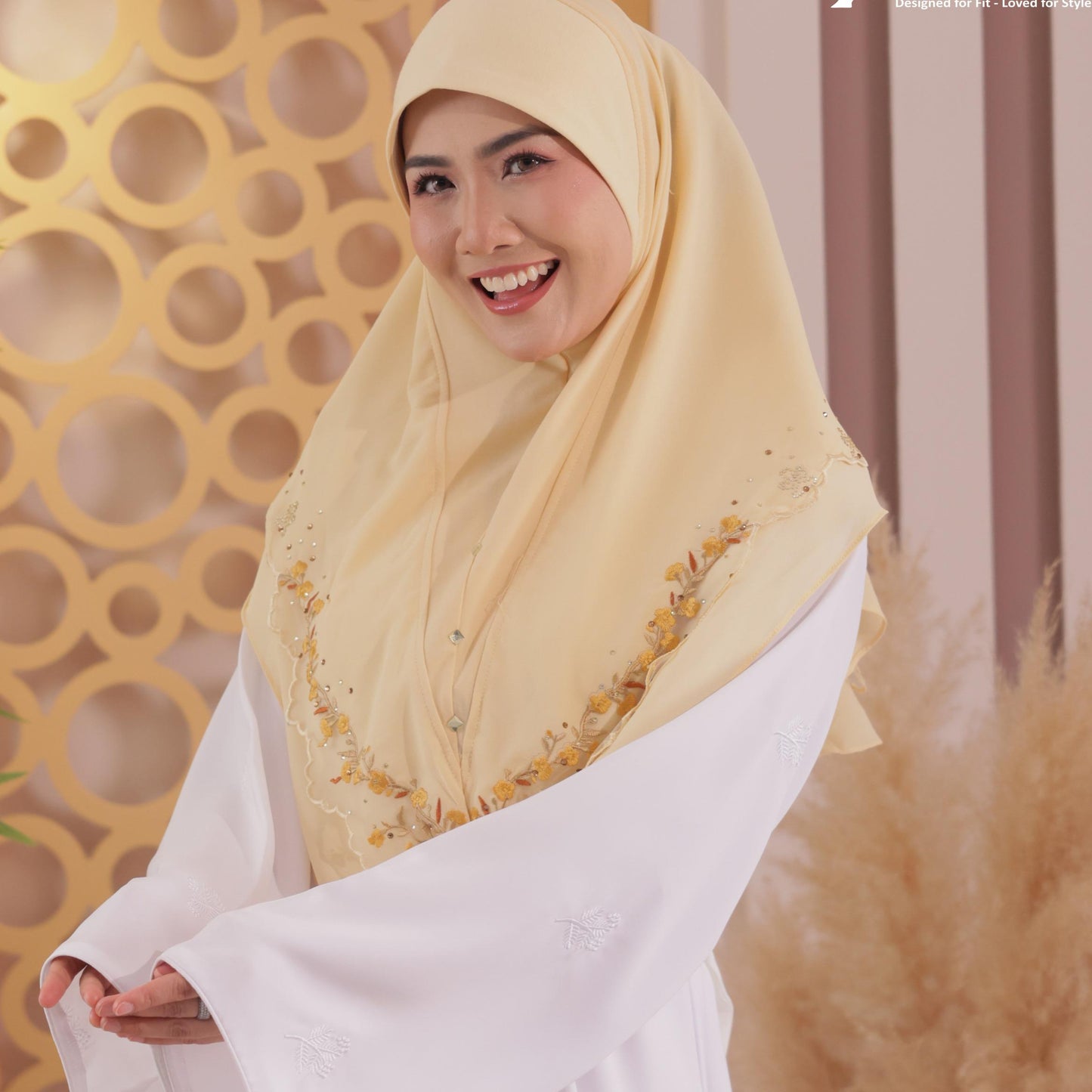CREAM NUHA EMBRIODERY SCARF