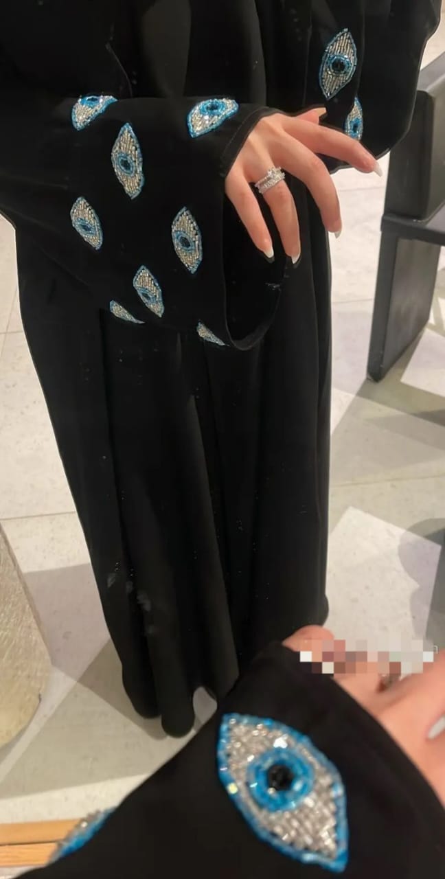 ISMAT HANDWORK ABAYA