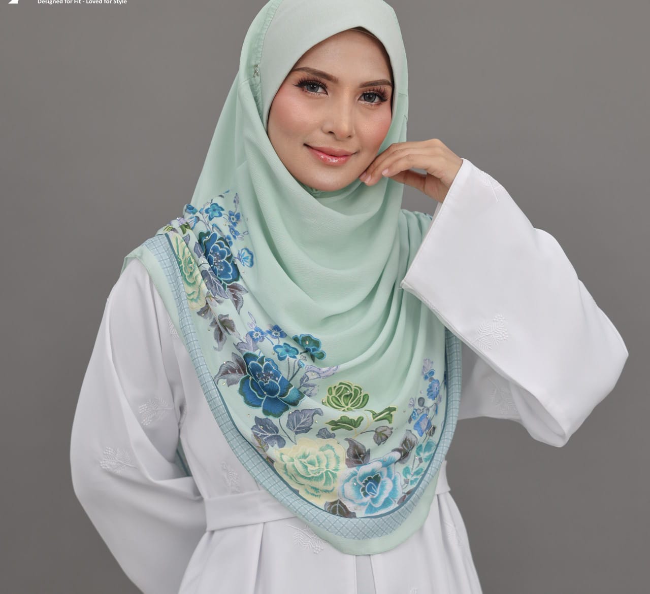 PALE GREEN RANIA SCARF