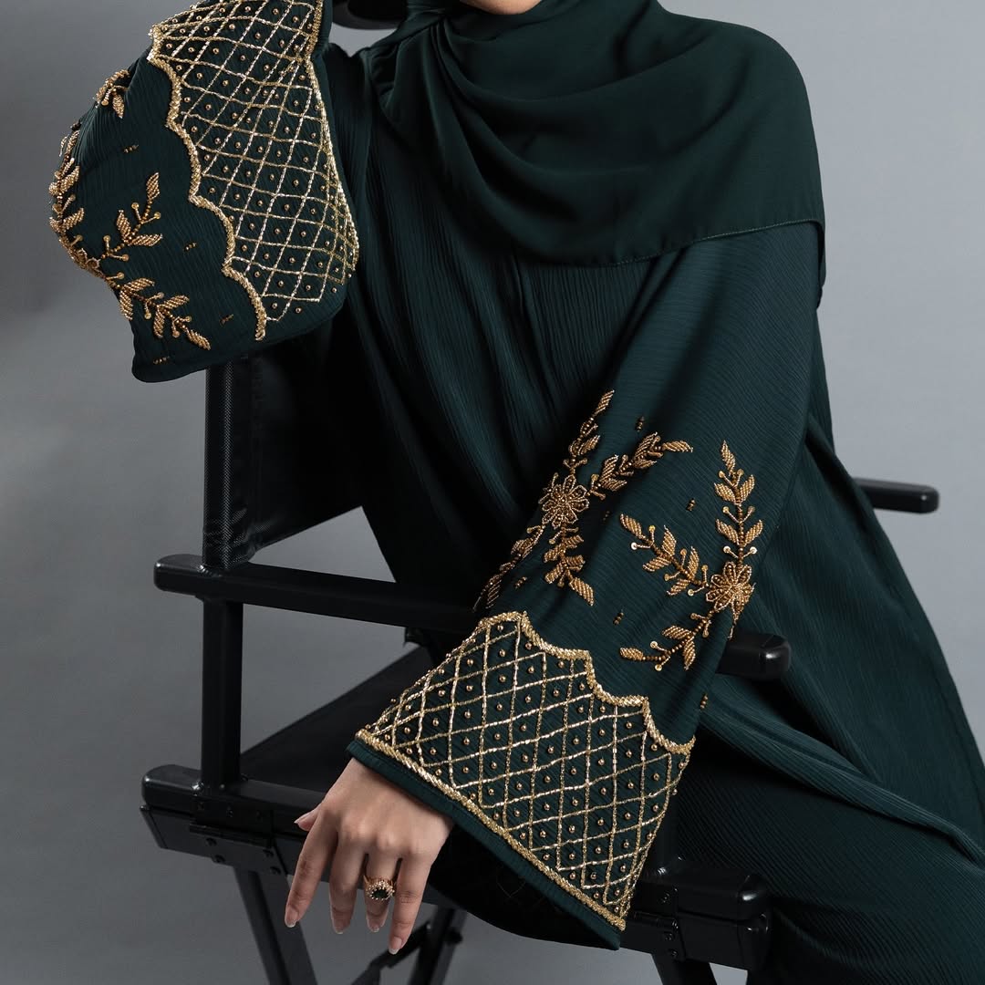 MAHAM HANDWORK ABAYA GREEN