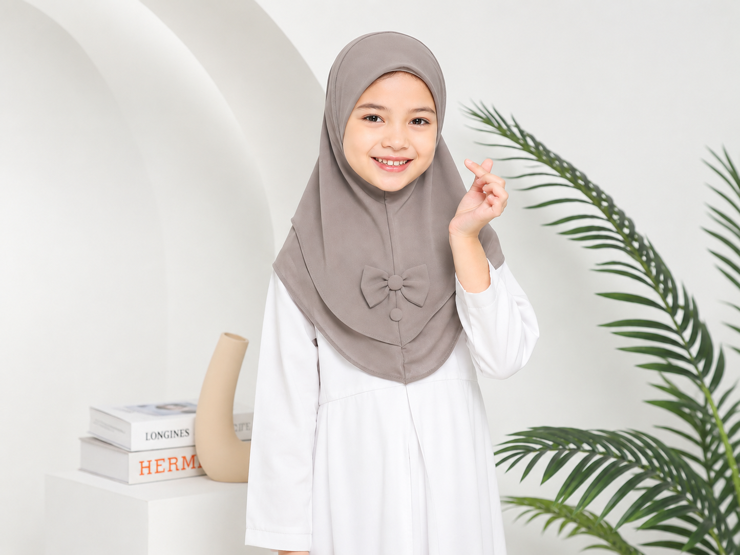AARA TAUPE KIDS SCARF