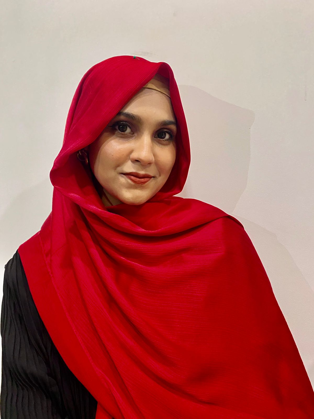 MAROON PREMIUM CREPE SATIN HIJAB