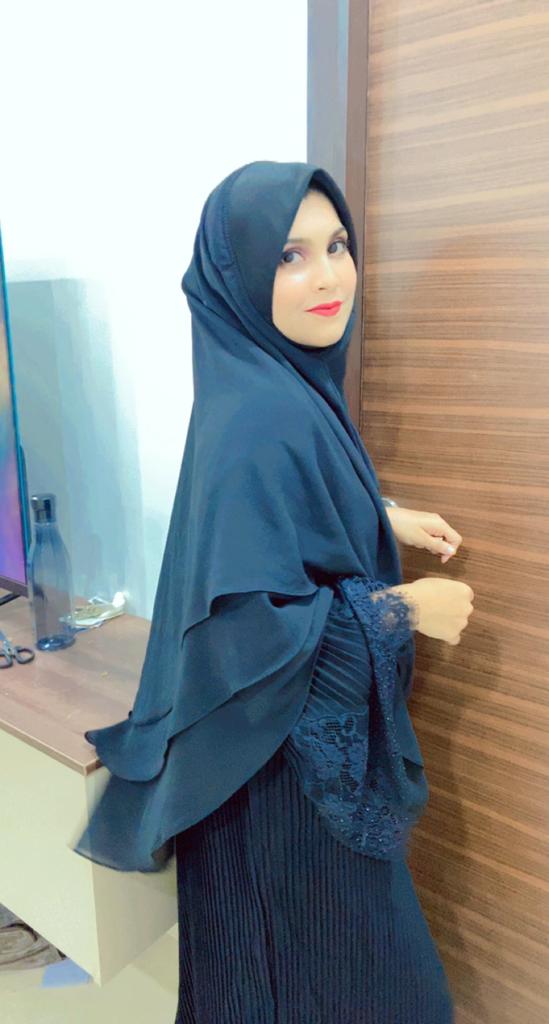 TRIPLE LAYERED BLACK SAFA KHIMAR