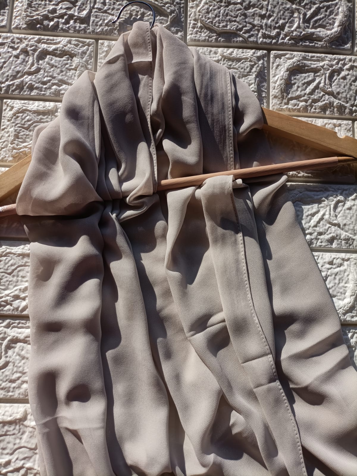 LIGHT GREY CHIFFON HIJAB