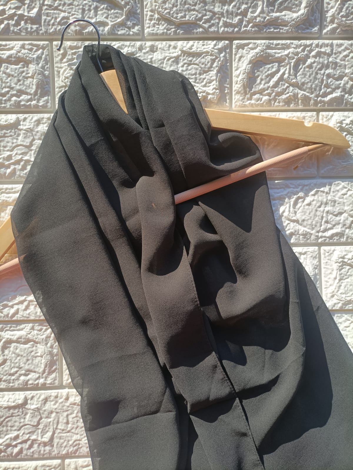 BLACK CHIFFON HIJAB