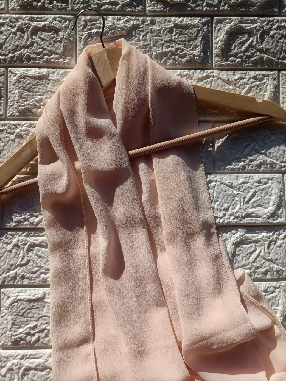 LIGHT BLUSH CHIFFON HIJAB