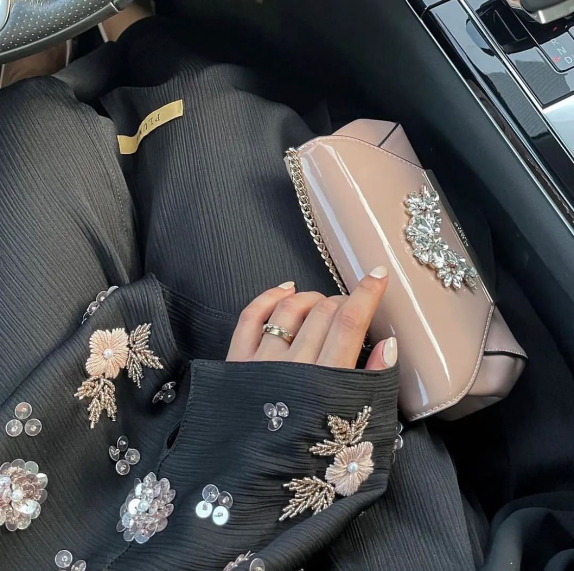 AADAB HANDWORK ABAYA