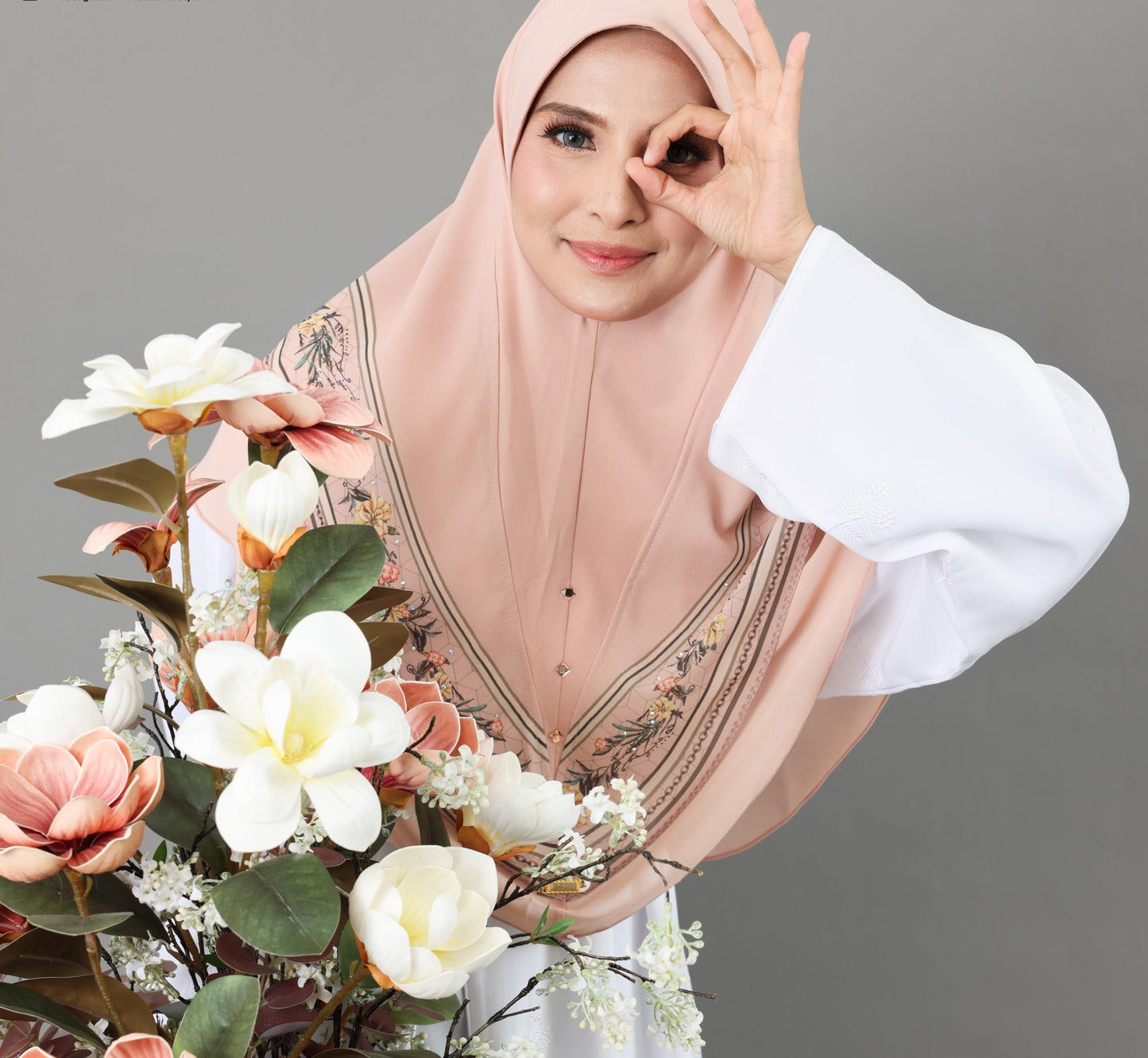 PEACH NORA ADULT SCARF