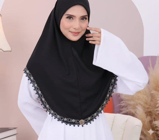 BLACK MAVISHA LUXE SCARF