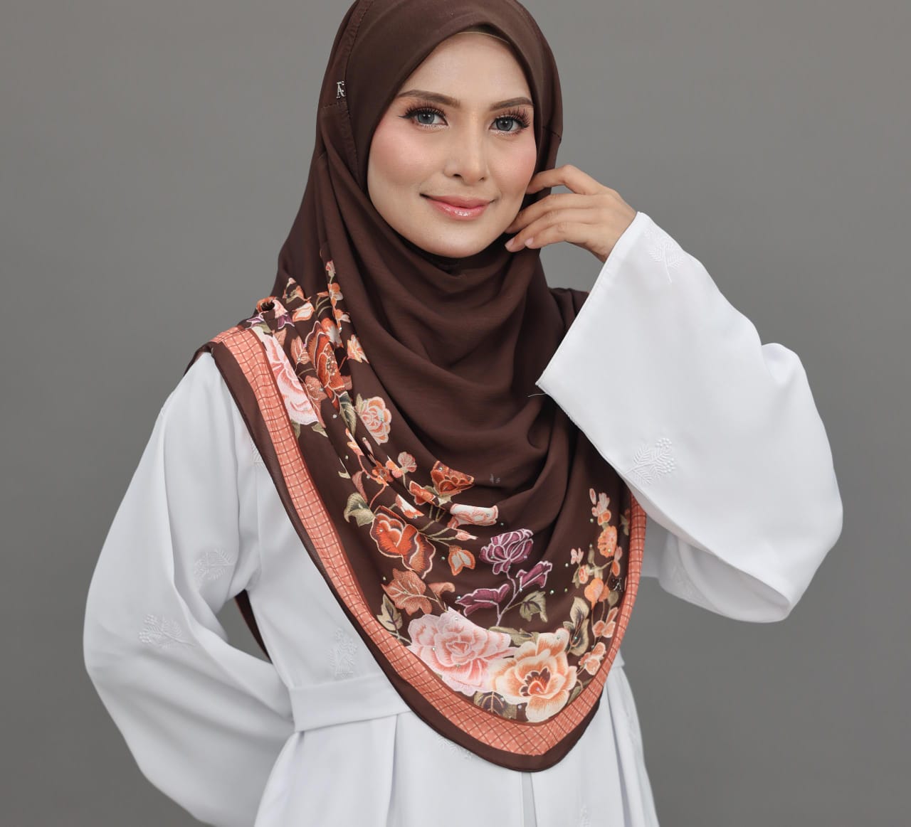 BROWN RANIA SCARF