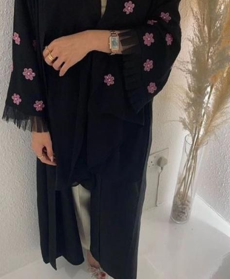 LAMYA HANDWORK ABAYA