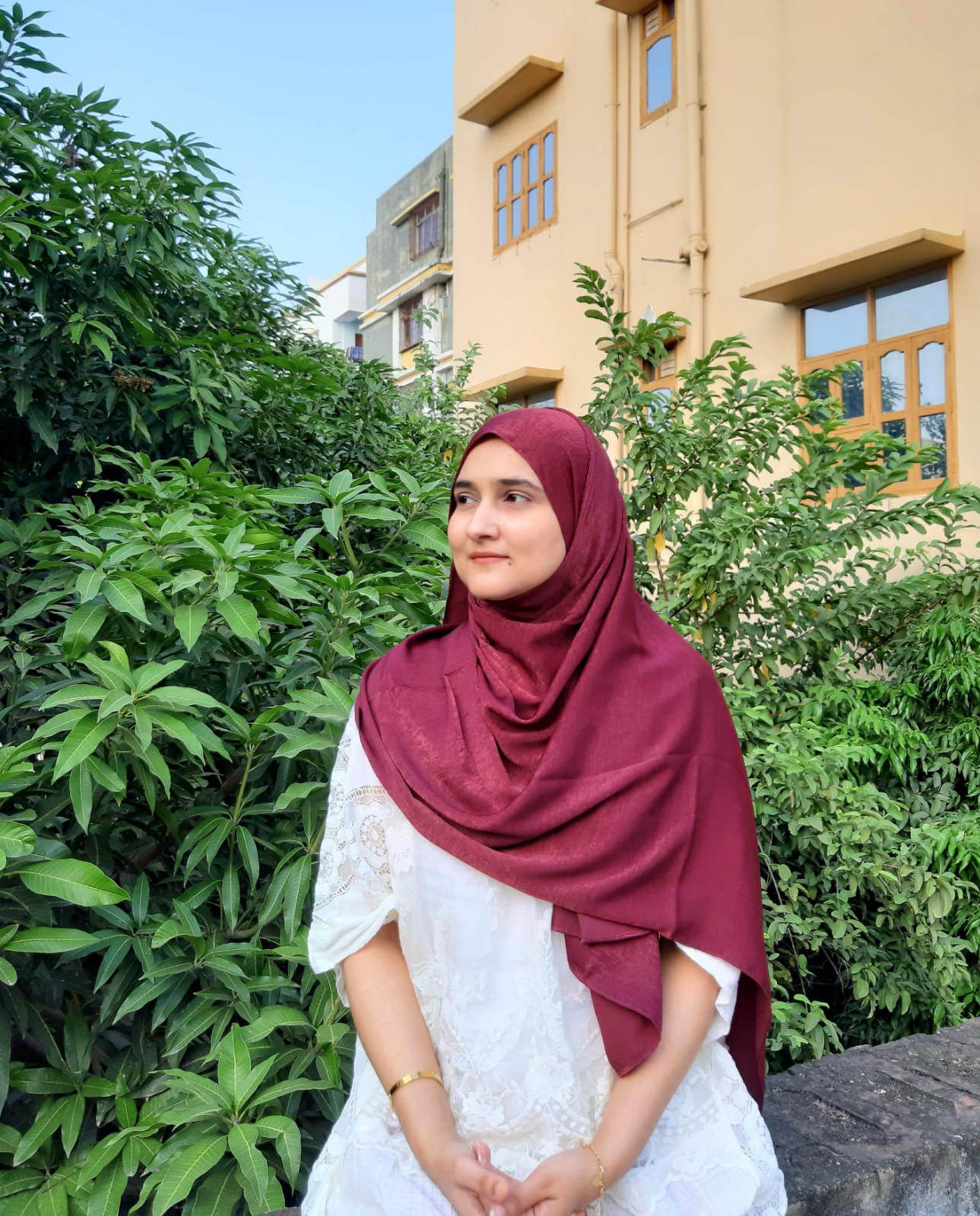 MAROON VELVET SATIN HIJAB