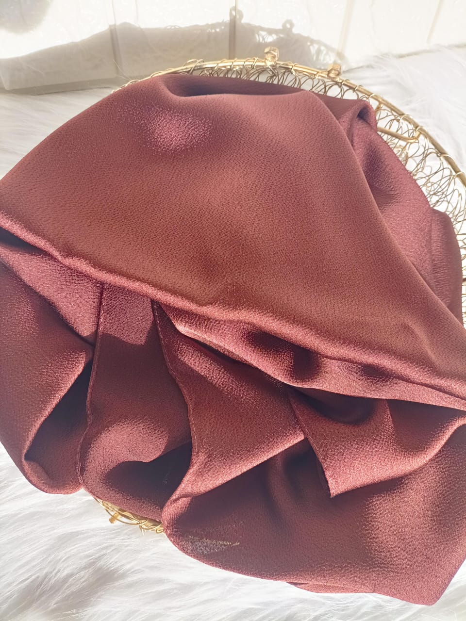 BROWN BUBBLE SATIN HIJAB