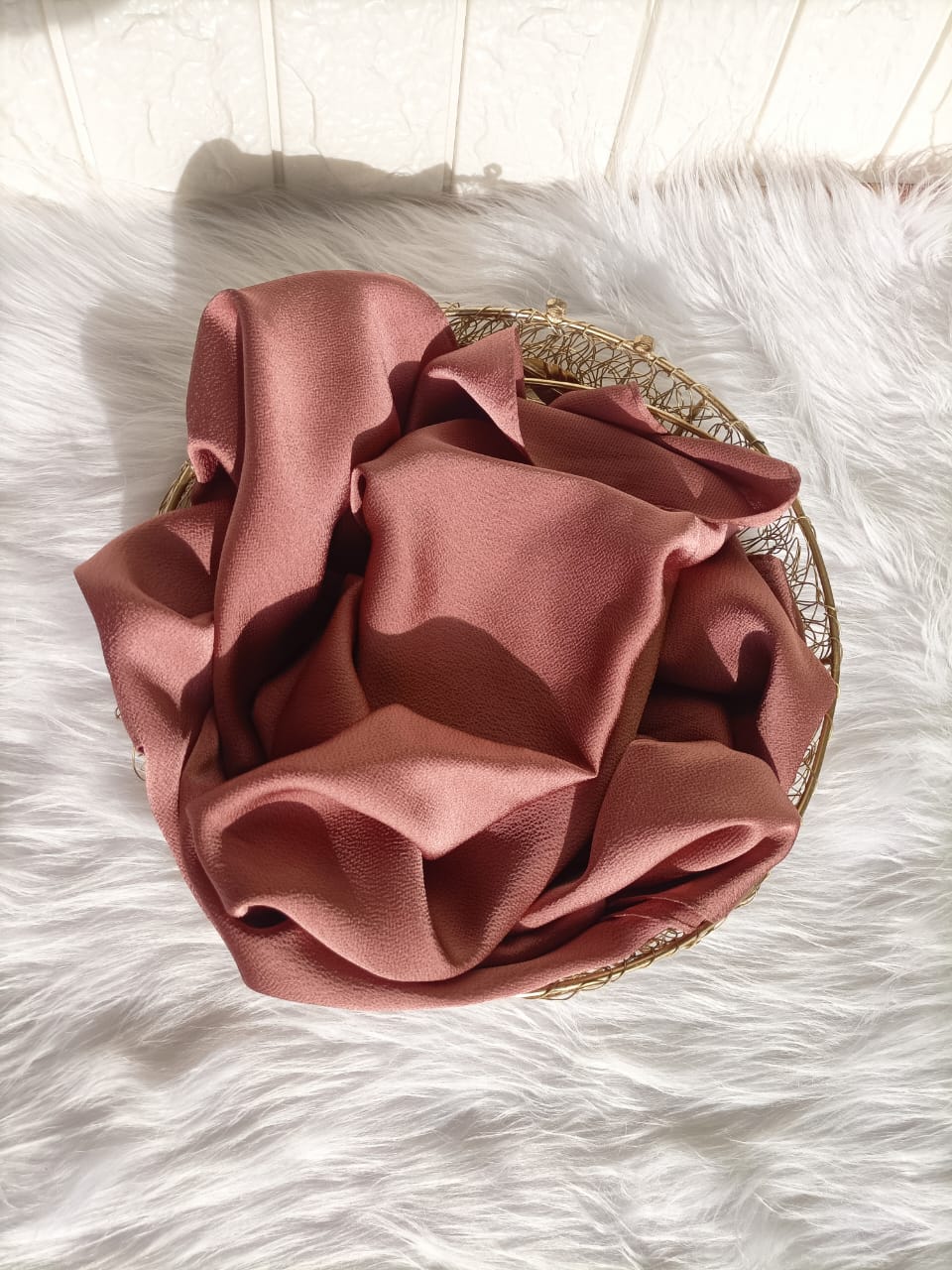 FLAMINGO BUBBLE SATIN HIJAB