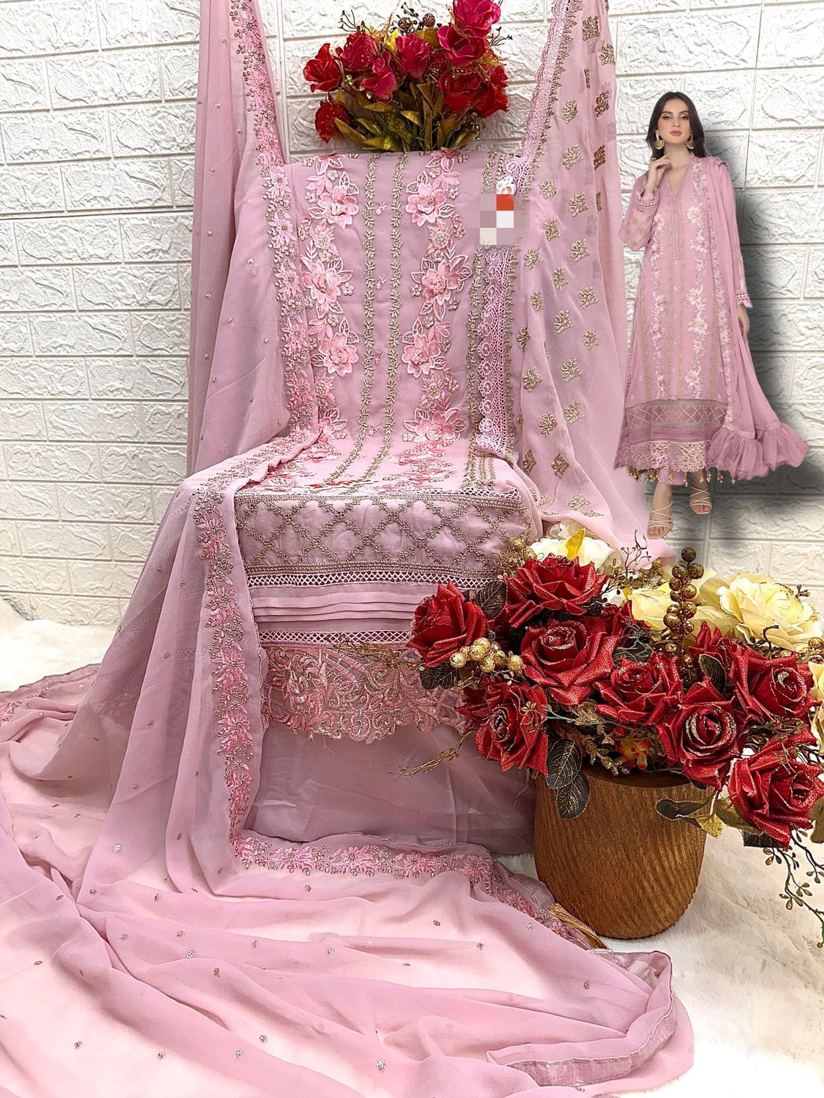 PINK GEORGETTE PARTYWEAR SUIT