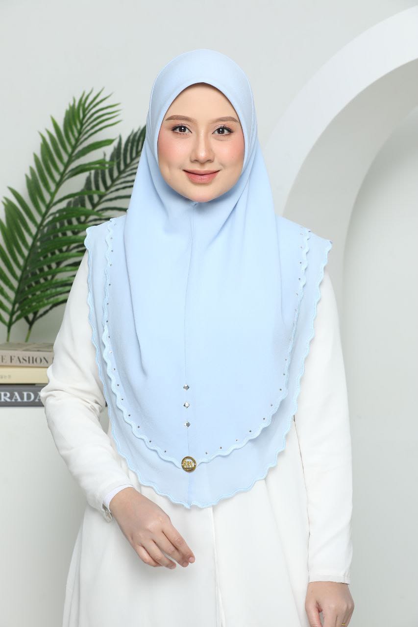 SKY AMIRA SCARF