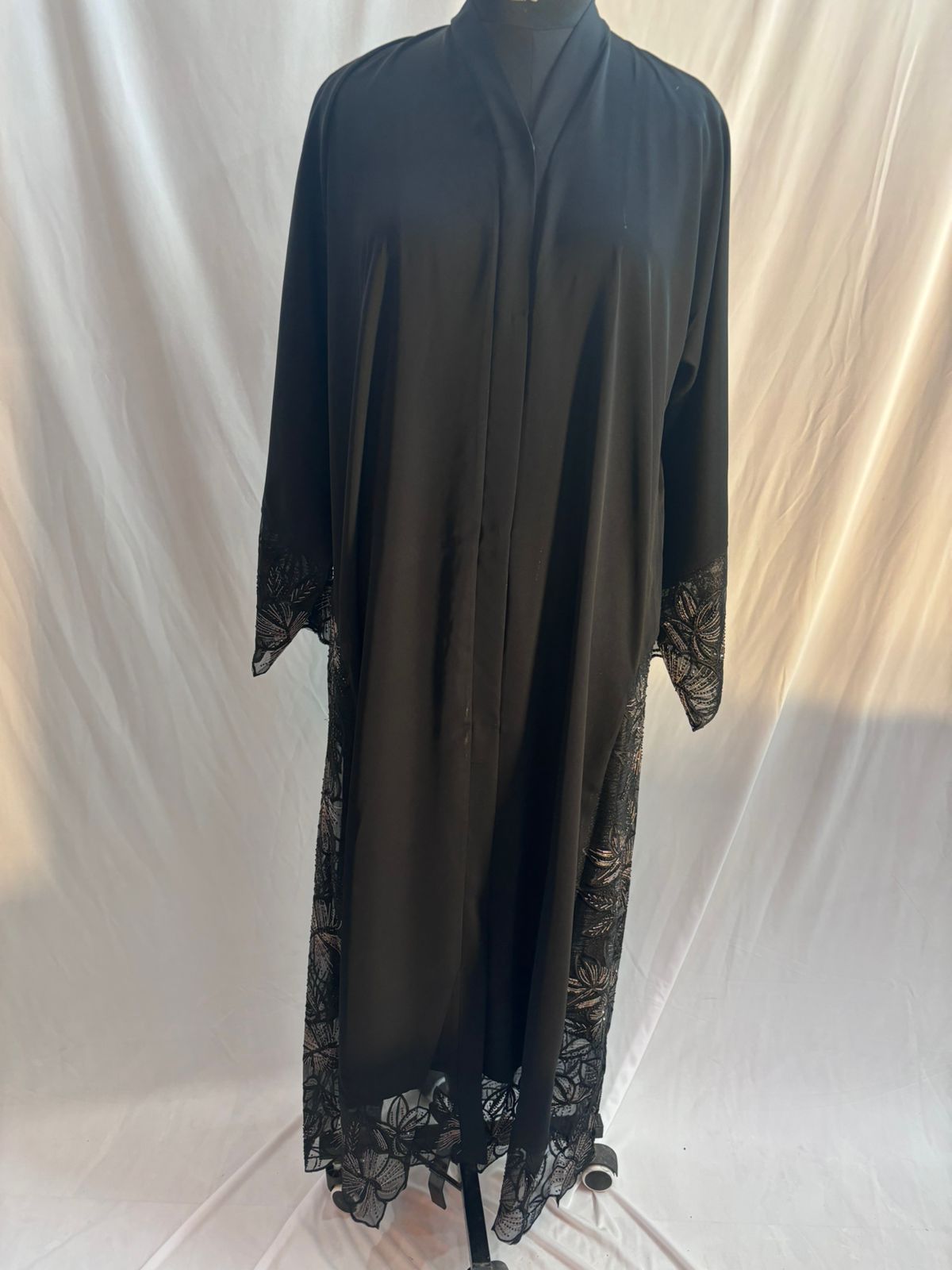 NAILA LUXE ABAYA