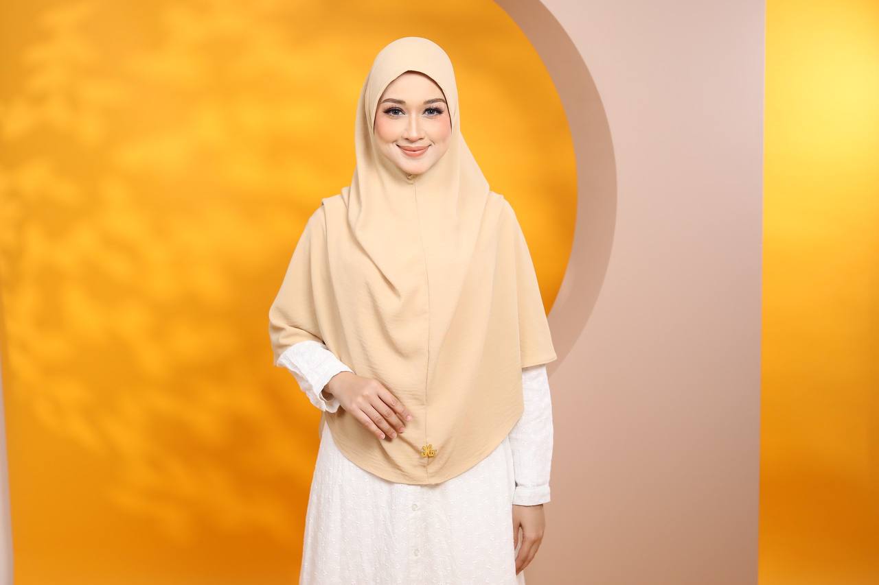 CREAM HAFSA SCARF