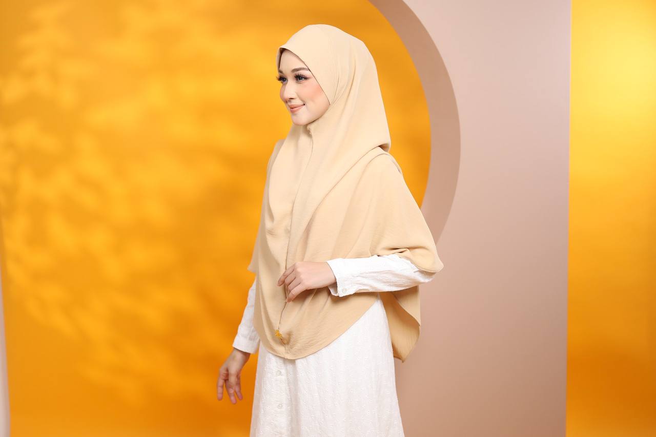 CREAM HAFSA SCARF