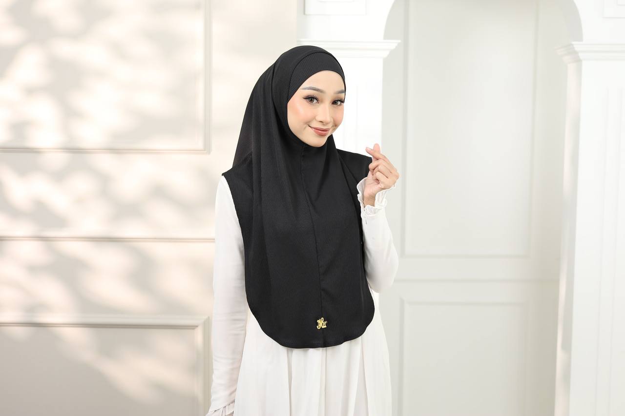 BLACK NORA SCARF & CAP SET