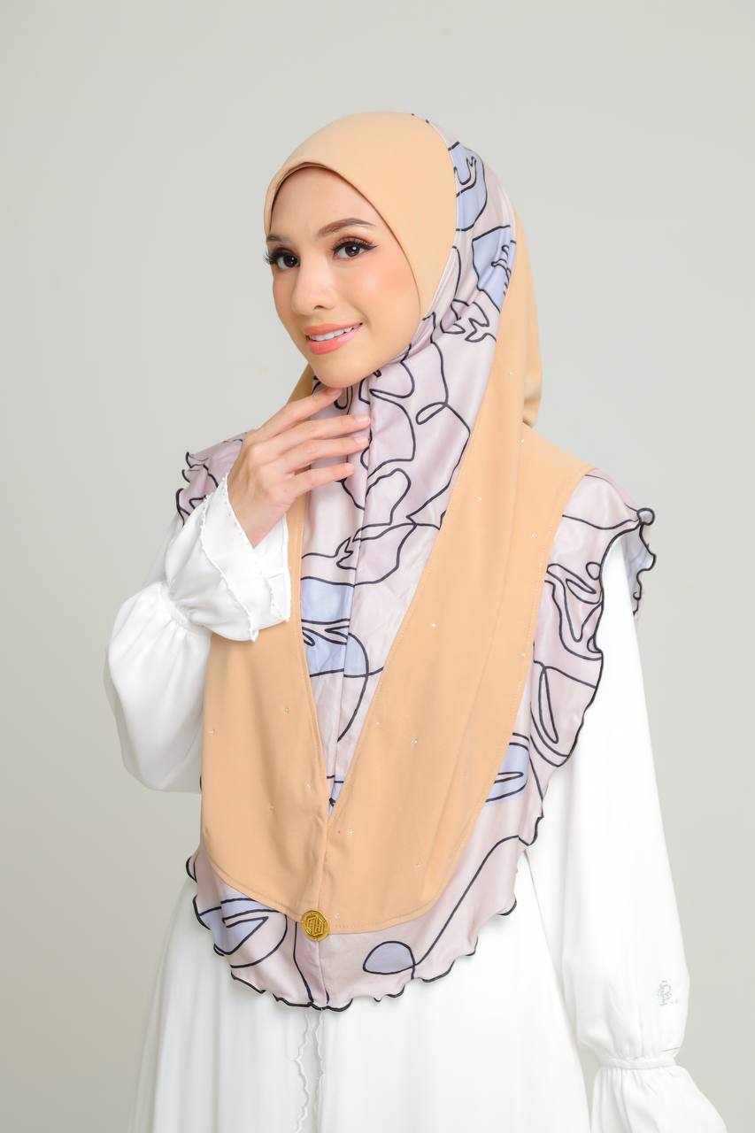 CREAM LIRA SCARF