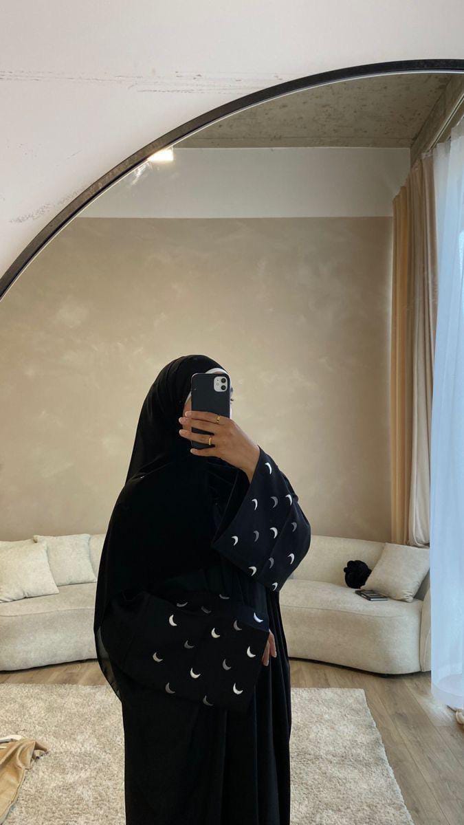 NOOR EMBRIODERY ABAYA