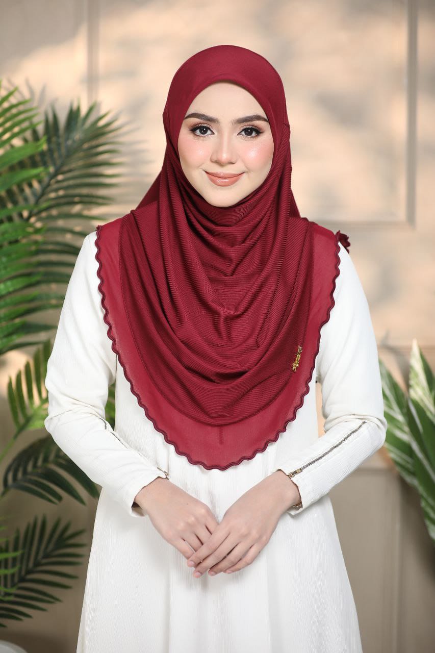 MAROON YUSRA SCARF