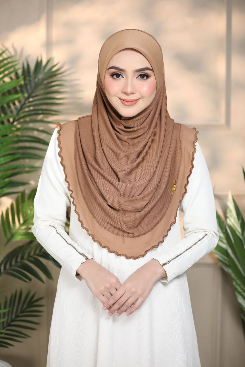 BROWN YUSRA SCARF