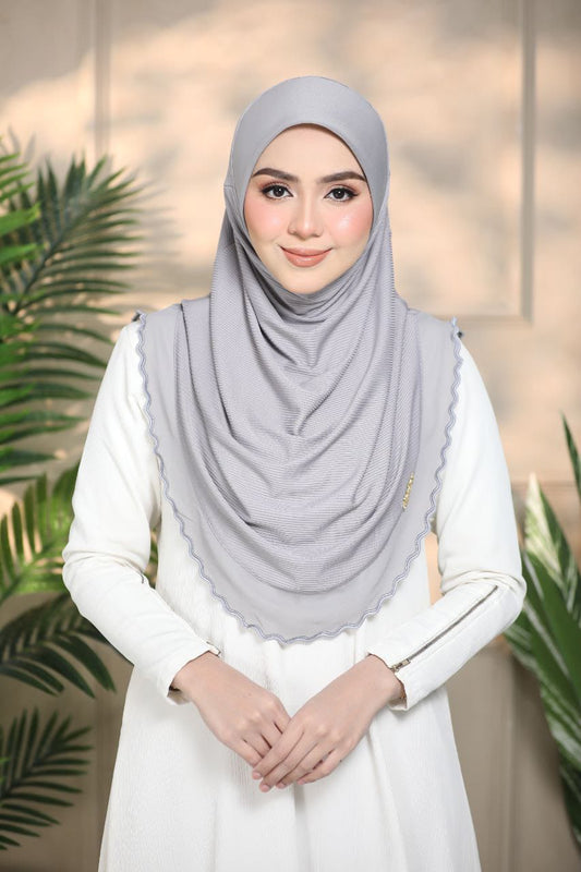 L GREY YUSRA SCARF