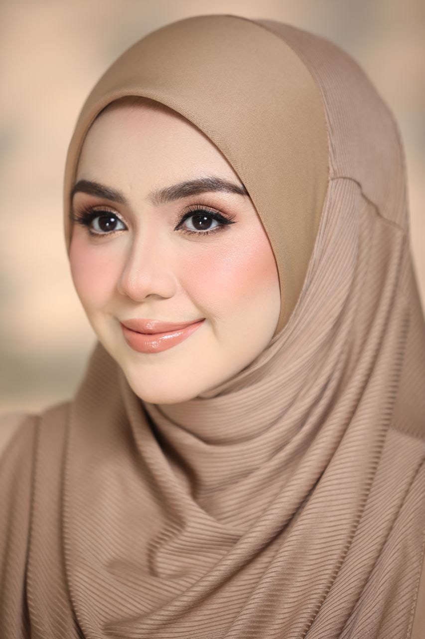 D BEIGE YUSRA SCARF