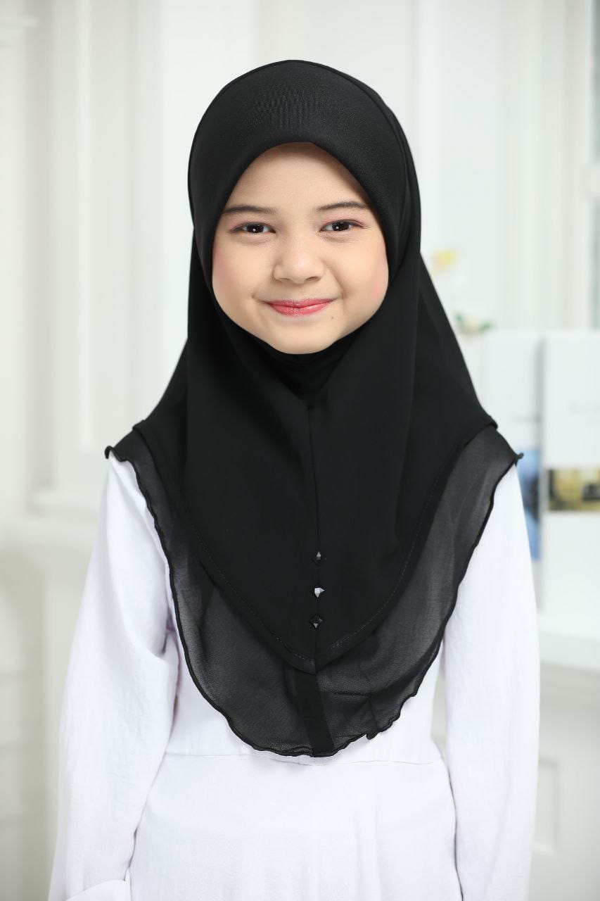 BLACK ZEINA SCARF