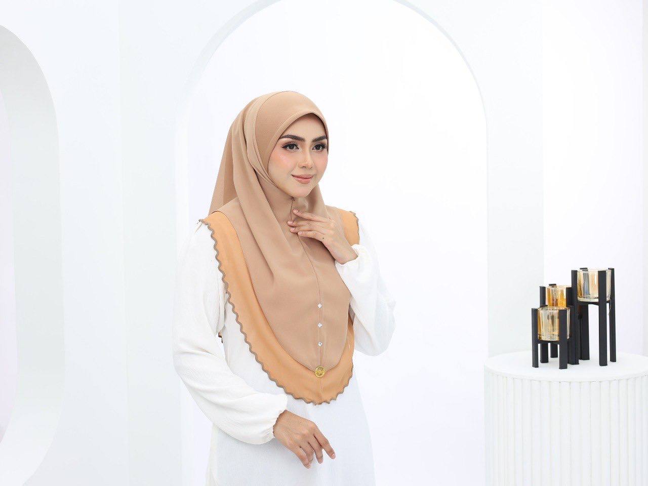 CAMEL CELINA SCARF