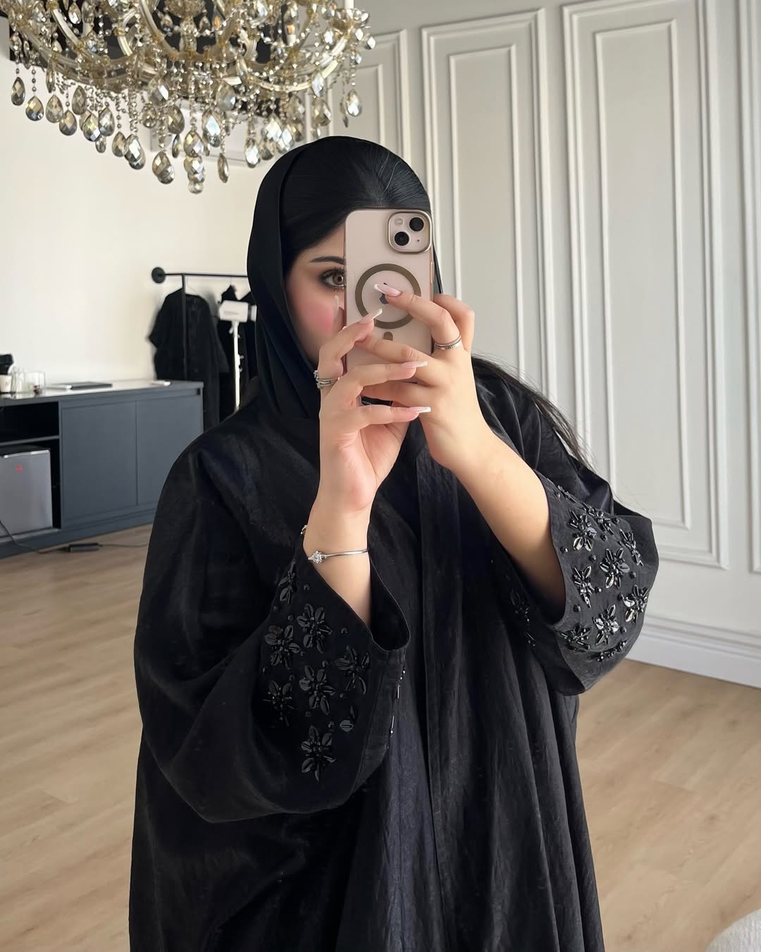 ZAHRA HANDWORK ABAYA