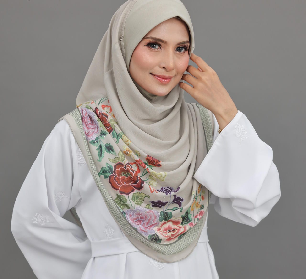 NUDE RANIA SCARF