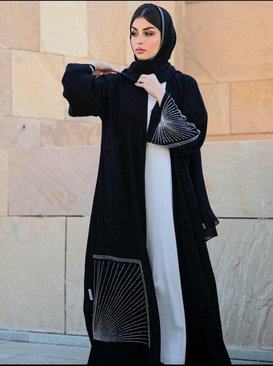 SOFIYA HANDWORK ABAYA