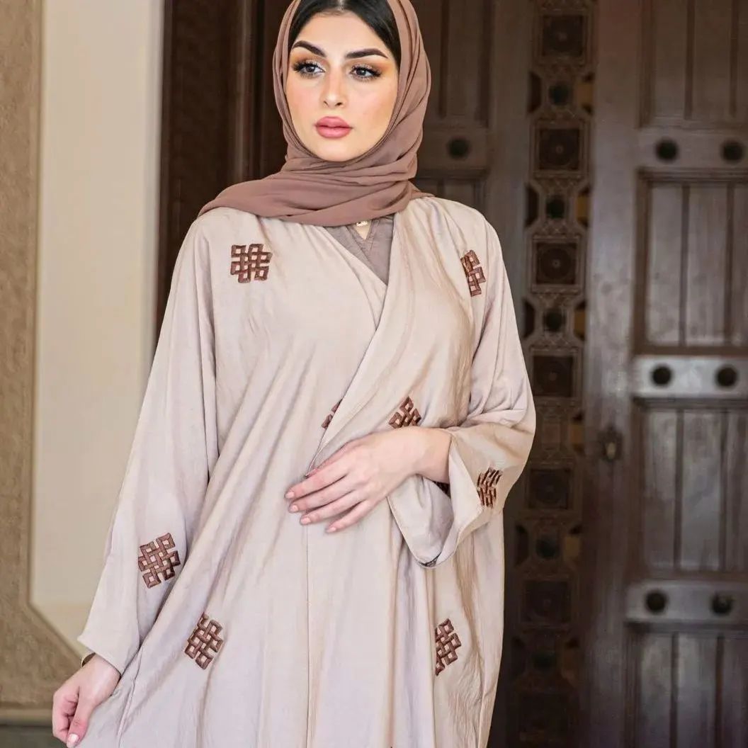 HANIYA EMBRIODERY ABAYA